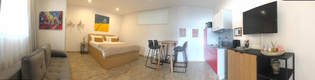 Exclusive Airport Apartment Kelsterbach Exterior photo